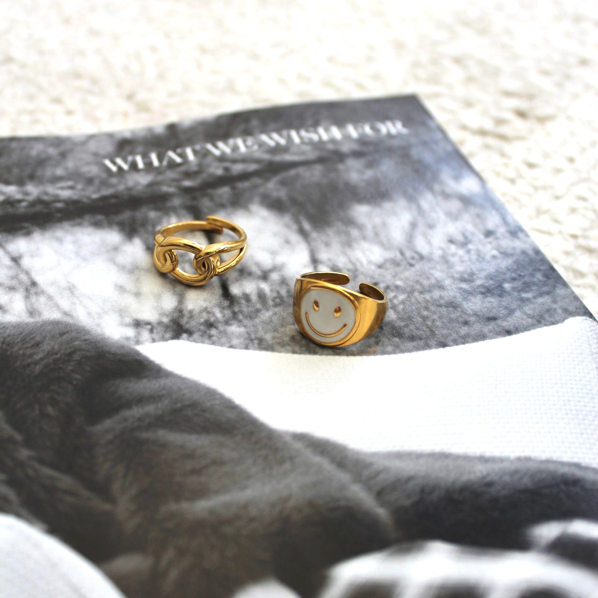 Stainless Steel Ring Goud Smiley