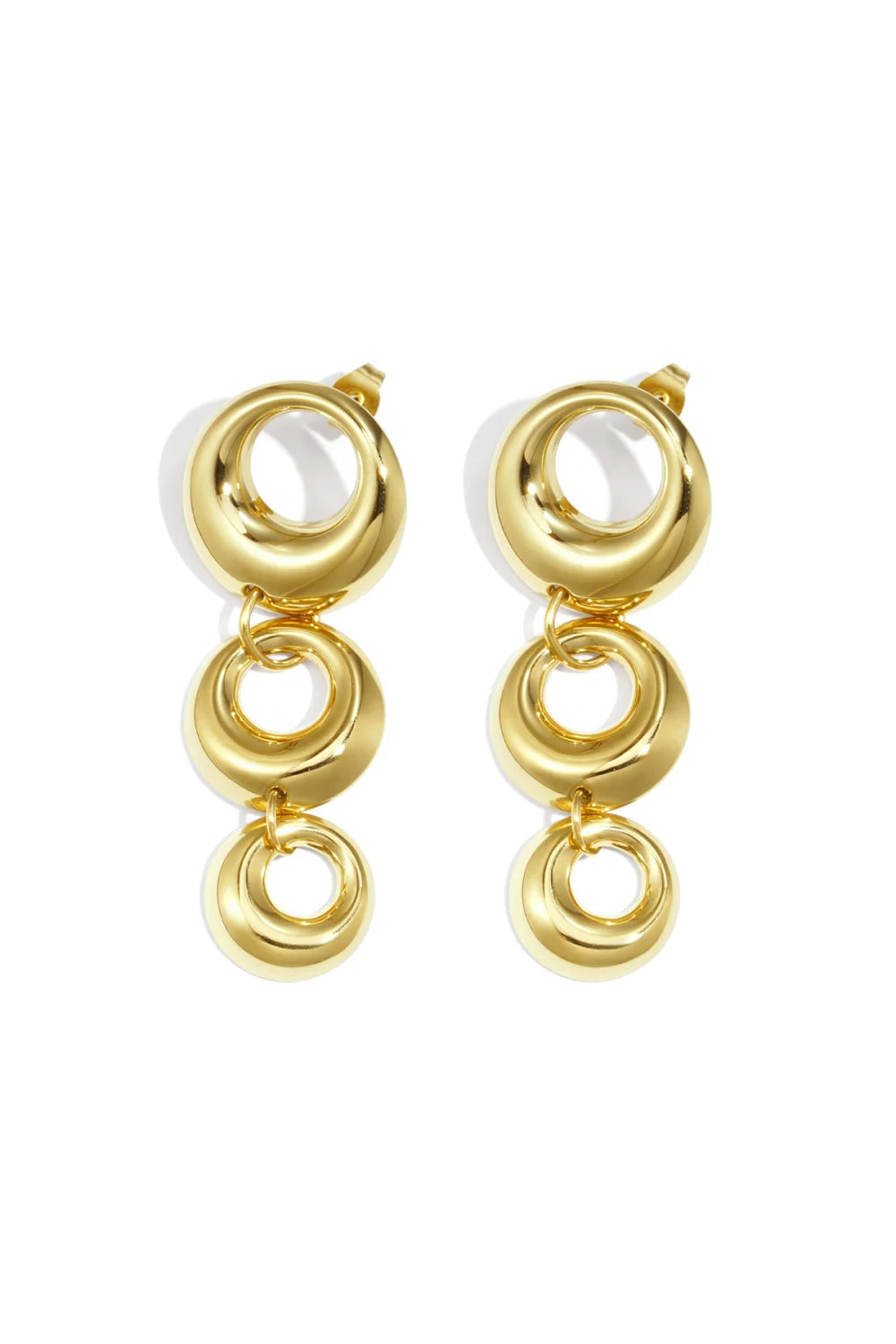Lange gouden stainless steel oorbellen met drie ronde hangende schakels – Mysa Lifestyle